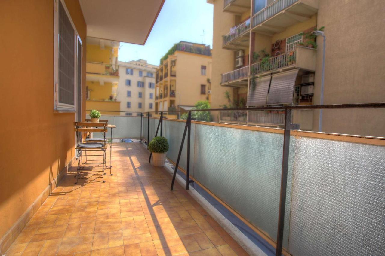 Holiday Aroma Apartamento Exterior foto