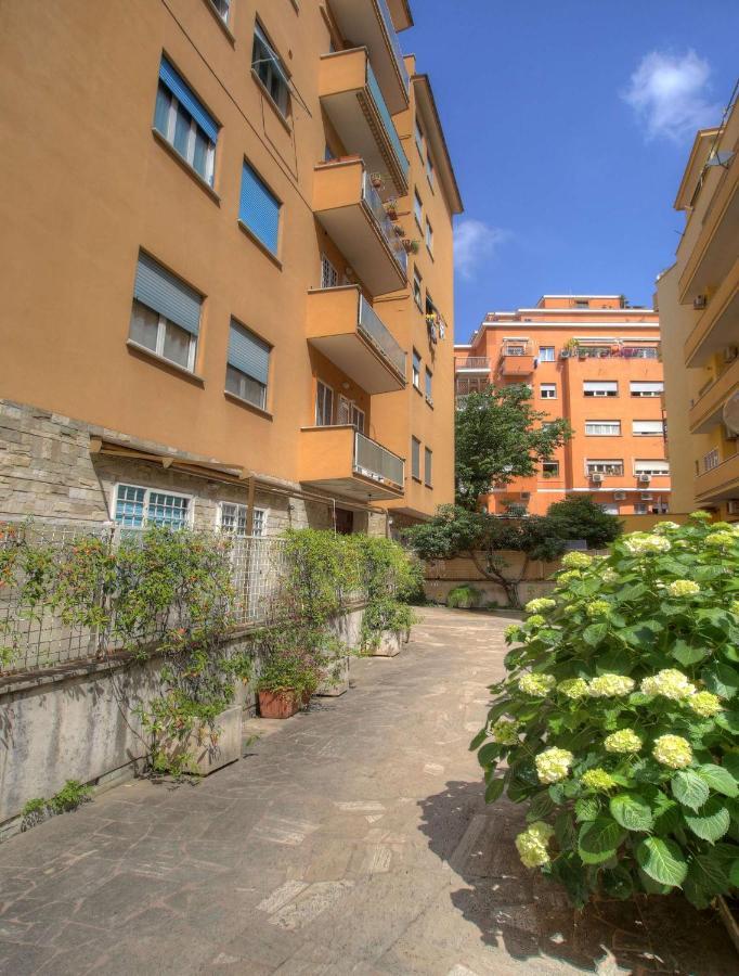 Holiday Aroma Apartamento Exterior foto